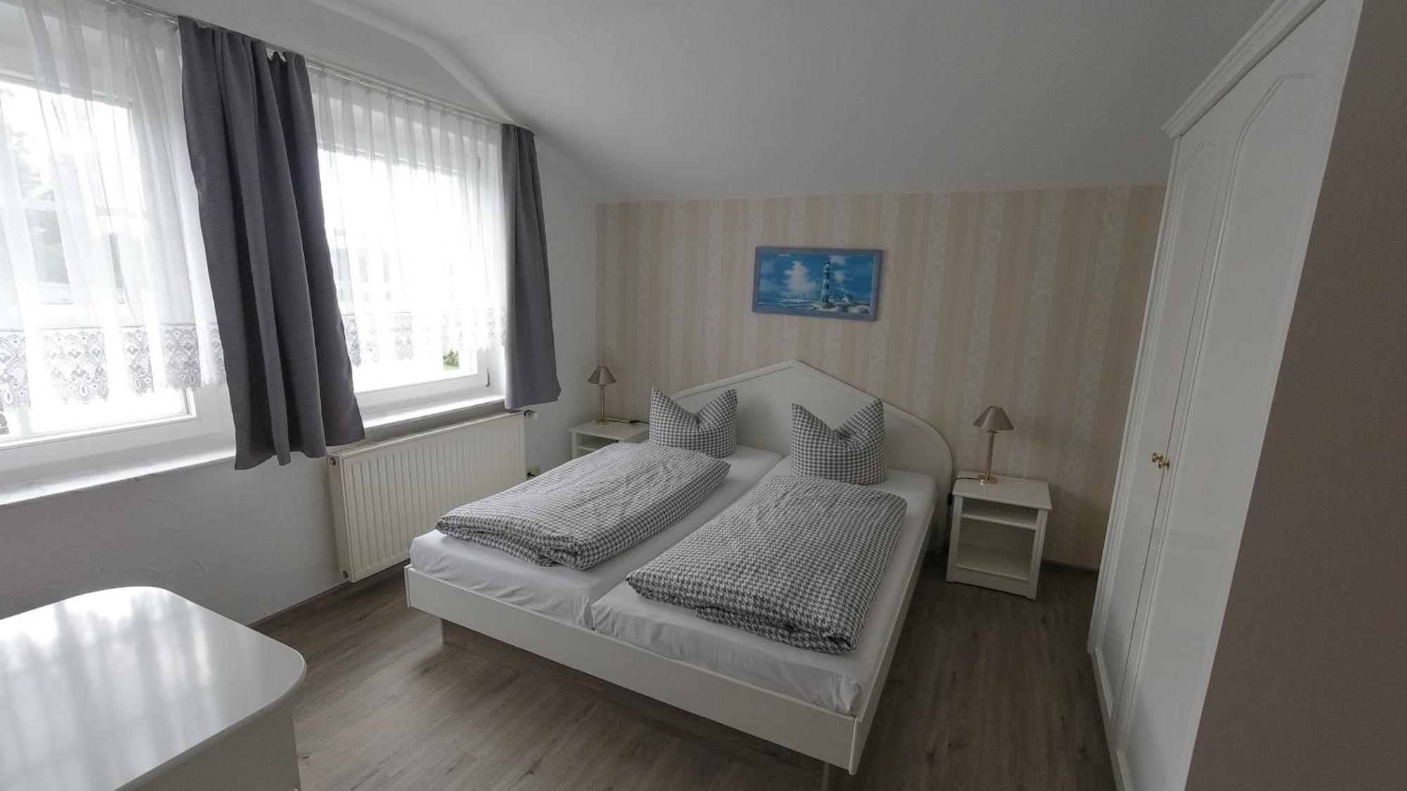 Kastanienhof Hotel Garni Зиновиц Стая снимка