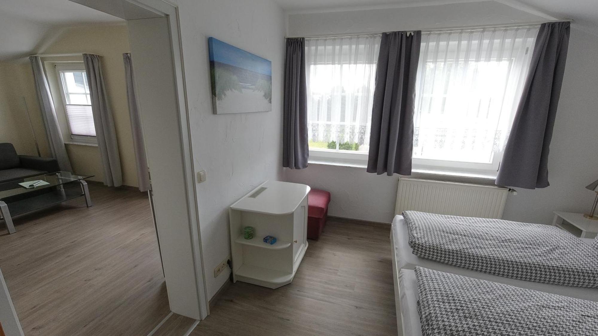 Kastanienhof Hotel Garni Зиновиц Стая снимка
